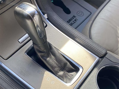 2014 Lincoln MKX Base