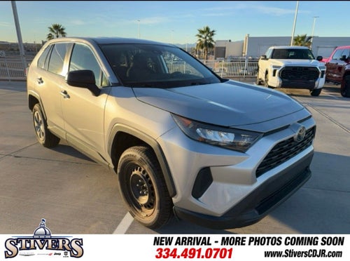 2022 Toyota RAV4 LE