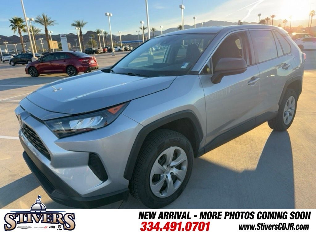 2022 Toyota RAV4 LE