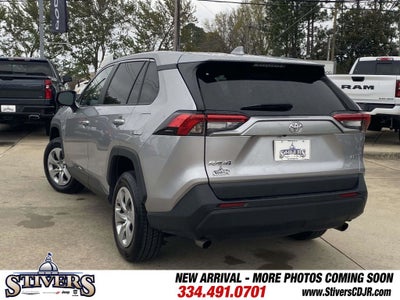 2022 Toyota RAV4 LE