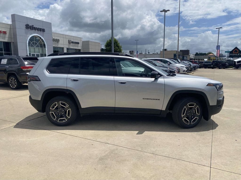 2026 Jeep Cherokee CHEROKEE LAREDO 4X4