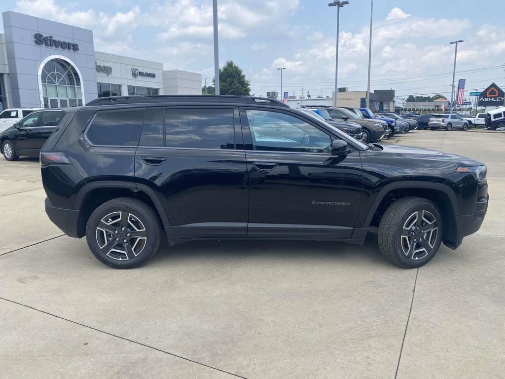 2026 Jeep Cherokee CHEROKEE LAREDO 4X4