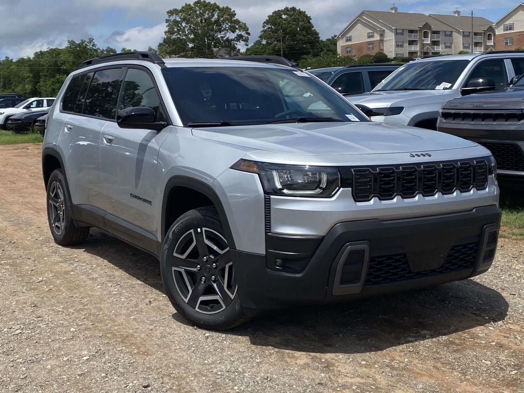 2026 Jeep Cherokee CHEROKEE LAREDO 4X4