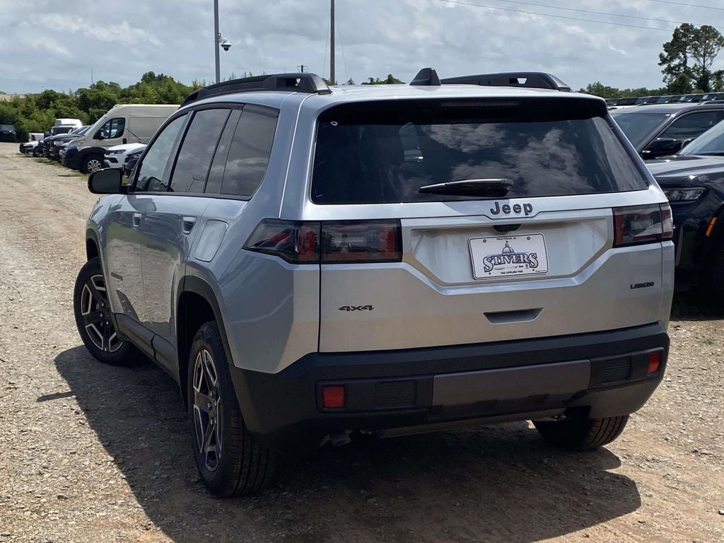 2026 Jeep Cherokee CHEROKEE LAREDO 4X4