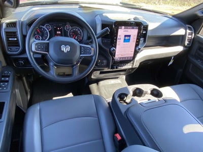 2026 RAM Ram 3500 RAM 3500 TRADESMAN CREW CAB 4X4 6'4' BOX