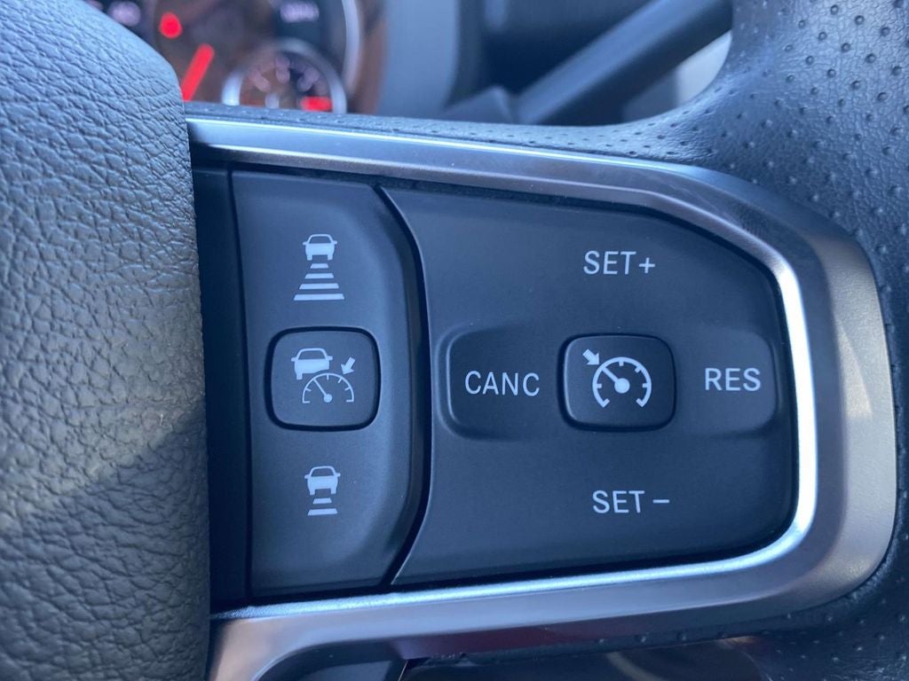 2026 RAM Ram 3500 RAM 3500 TRADESMAN CREW CAB 4X4 6'4' BOX