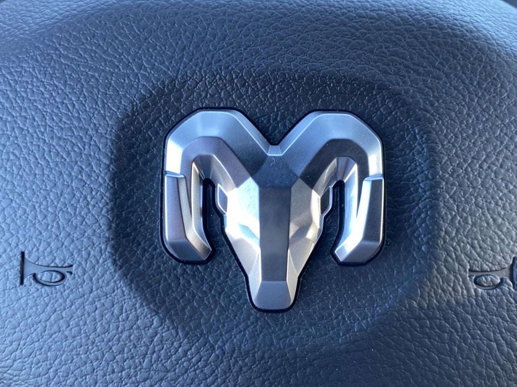 2026 RAM Ram 3500 RAM 3500 TRADESMAN CREW CAB 4X4 6'4' BOX