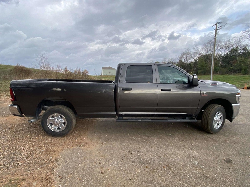2025 RAM Ram 3500 RAM 3500 TRADESMAN CREW CAB 4X4 8' BOX