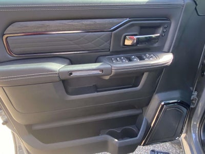 2026 RAM Ram 3500 RAM 3500 LIMITED MEGA CAB 4X4 6'4' BOX