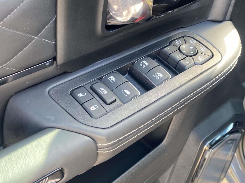 2026 RAM Ram 3500 RAM 3500 LIMITED MEGA CAB 4X4 6'4' BOX