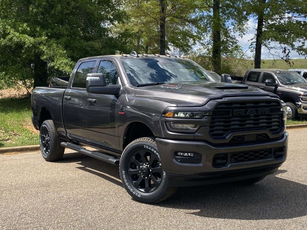 2026 RAM Ram 2500 RAM 2500 BLACK EXPRESS CREW CAB 4X4 6'4' BOX