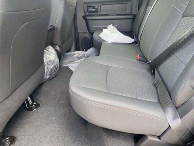 2026 RAM Ram 2500 RAM 2500 BLACK EXPRESS CREW CAB 4X4 6'4' BOX