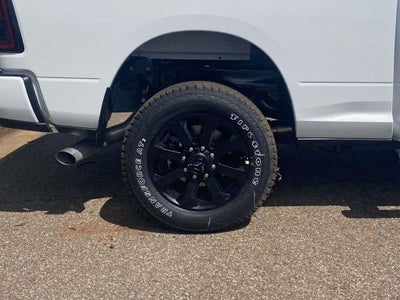 2026 RAM Ram 2500 RAM 2500 BLACK EXPRESS CREW CAB 4X4 6'4' BOX