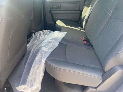 2026 RAM Ram 2500 RAM 2500 BLACK EXPRESS CREW CAB 4X4 6'4' BOX