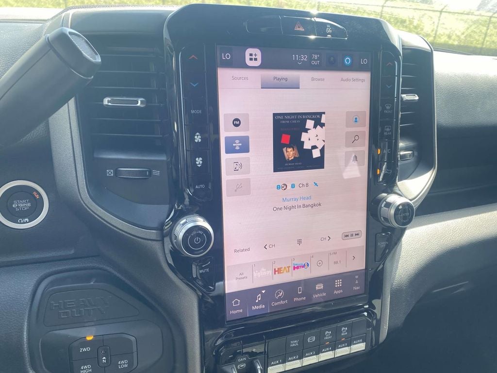 2026 RAM Ram 2500 RAM 2500 BLACK EXPRESS CREW CAB 4X4 6'4' BOX