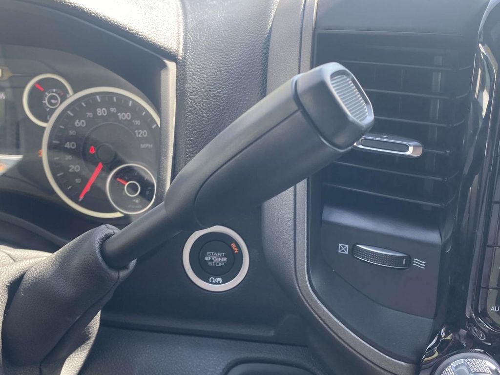 2026 RAM Ram 2500 RAM 2500 BLACK EXPRESS CREW CAB 4X4 6'4' BOX