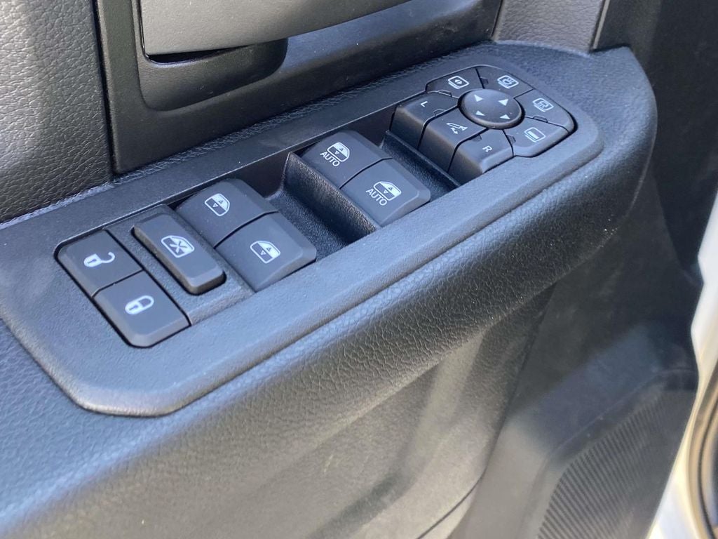 2026 RAM Ram 2500 RAM 2500 WARLOCK CREW CAB 4X4 6'4' BOX