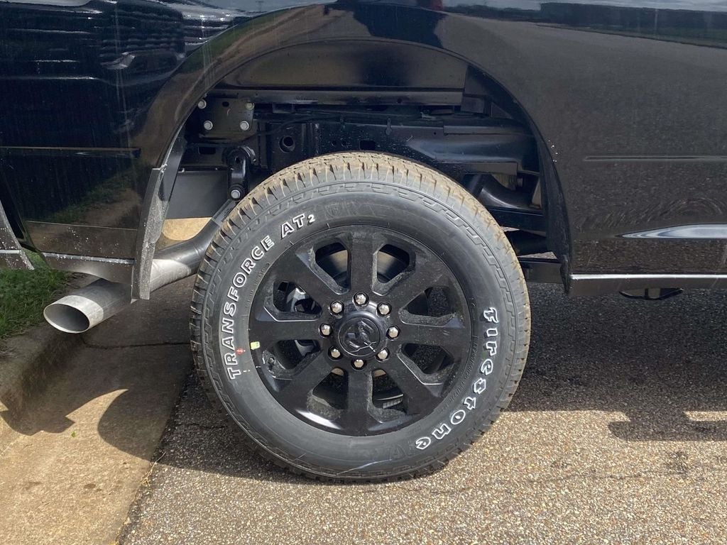 2026 RAM Ram 2500 RAM 2500 BLACK EXPRESS CREW CAB 4X4 6'4' BOX