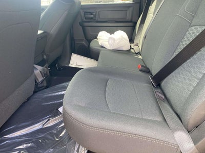 2026 RAM Ram 2500 RAM 2500 BLACK EXPRESS CREW CAB 4X4 6'4' BOX