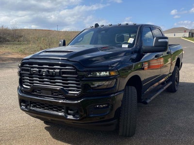 2026 RAM Ram 2500 RAM 2500 BLACK EXPRESS CREW CAB 4X4 6'4' BOX