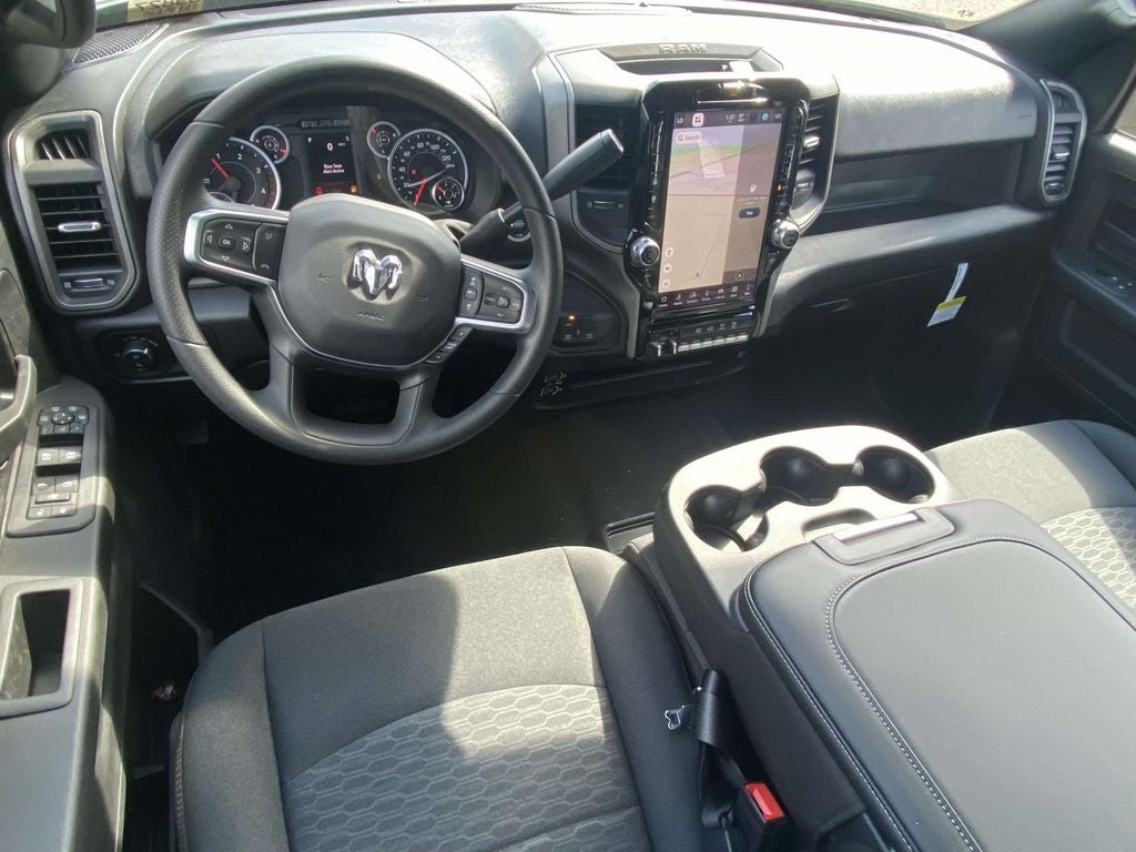 2026 RAM Ram 2500 RAM 2500 BLACK EXPRESS CREW CAB 4X4 6'4' BOX