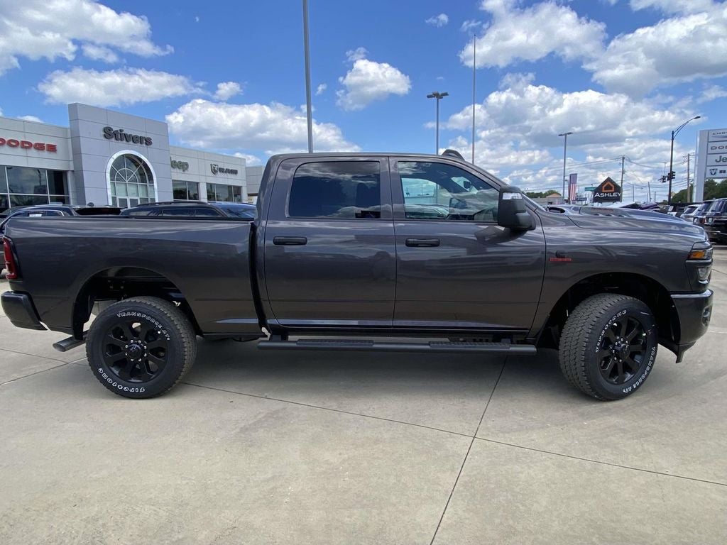 2026 RAM Ram 2500 RAM 2500 BLACK EXPRESS CREW CAB 4X4 6'4' BOX