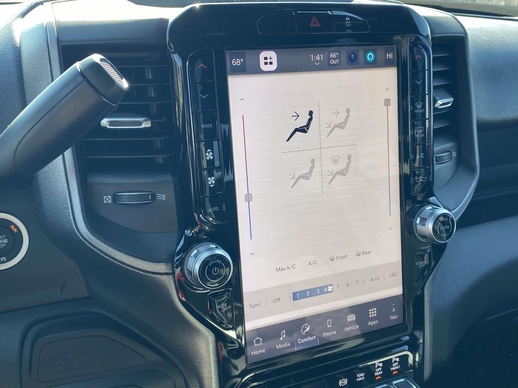 2026 RAM Ram 2500 RAM 2500 BLACK EXPRESS CREW CAB 4X4 6'4' BOX