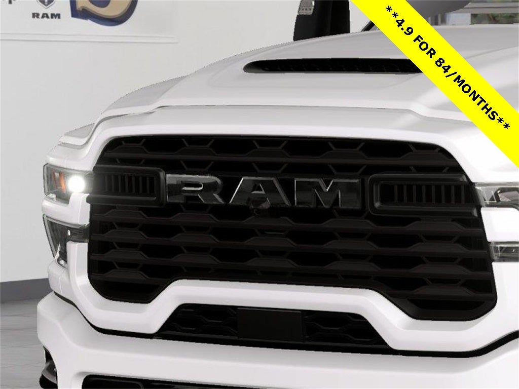 2026 RAM Ram 2500 RAM 2500 BLACK EXPRESS CREW CAB 4X4 6'4' BOX