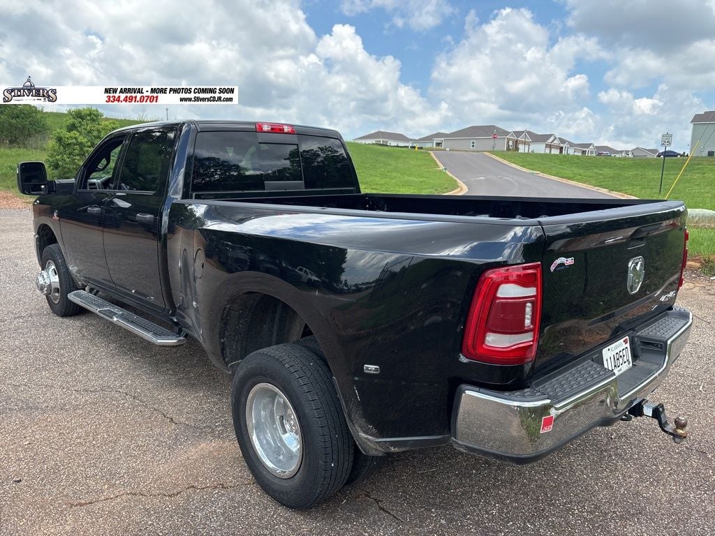2024 RAM 3500 Tradesman Crew Cab 4x4 8' Box