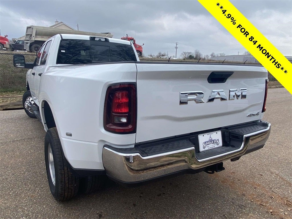 2026 RAM Ram 3500 RAM 3500 TRADESMAN CREW CAB 4X4 8' BOX