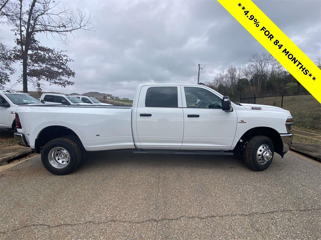 2026 RAM Ram 3500 RAM 3500 TRADESMAN CREW CAB 4X4 8' BOX