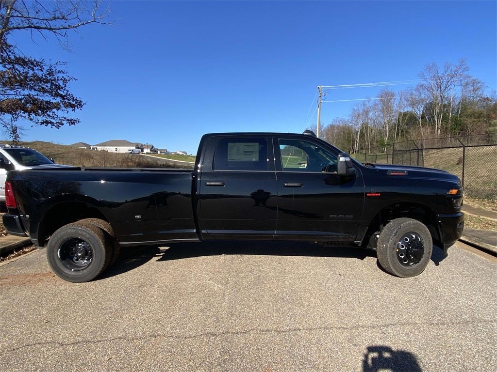 2026 RAM Ram 3500 RAM 3500 BIG HORN CREW CAB 4X4 8' BOX