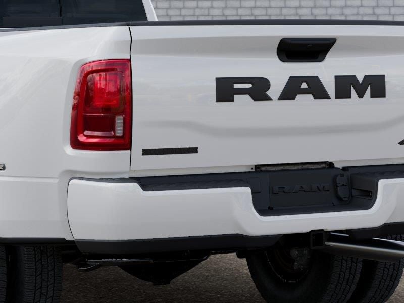 2026 RAM Ram 3500 RAM 3500 BIG HORN CREW CAB 4X4 8' BOX