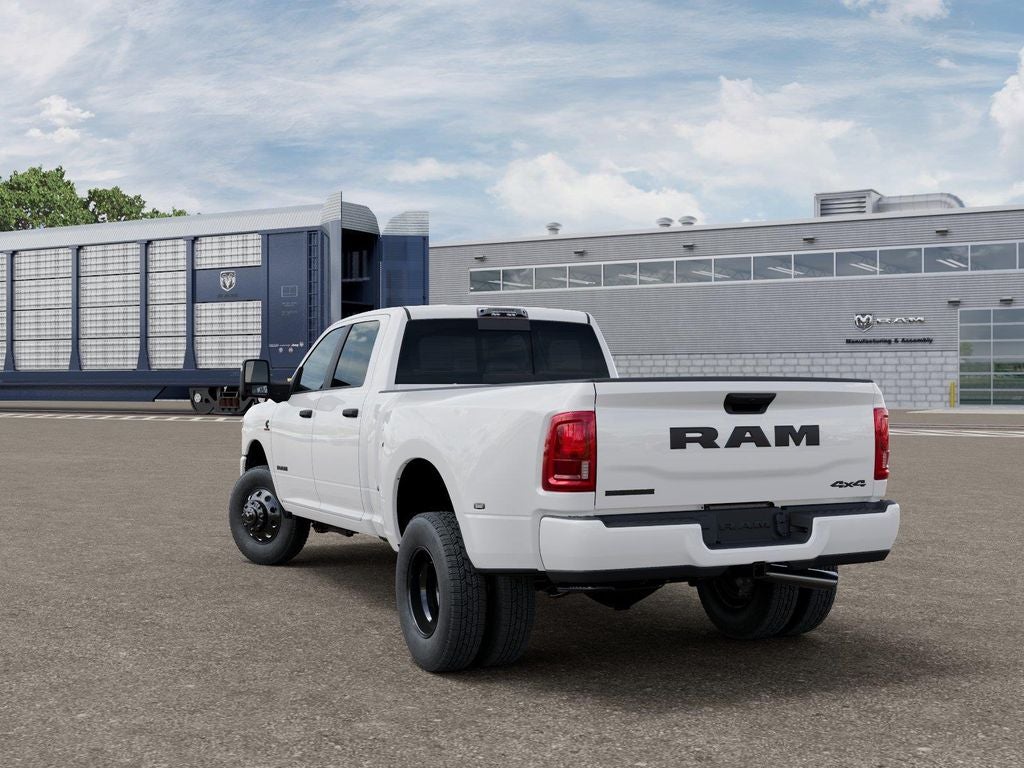 2026 RAM Ram 3500 RAM 3500 BIG HORN CREW CAB 4X4 8' BOX