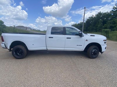 2026 RAM Ram 3500 RAM 3500 BIG HORN CREW CAB 4X4 8' BOX