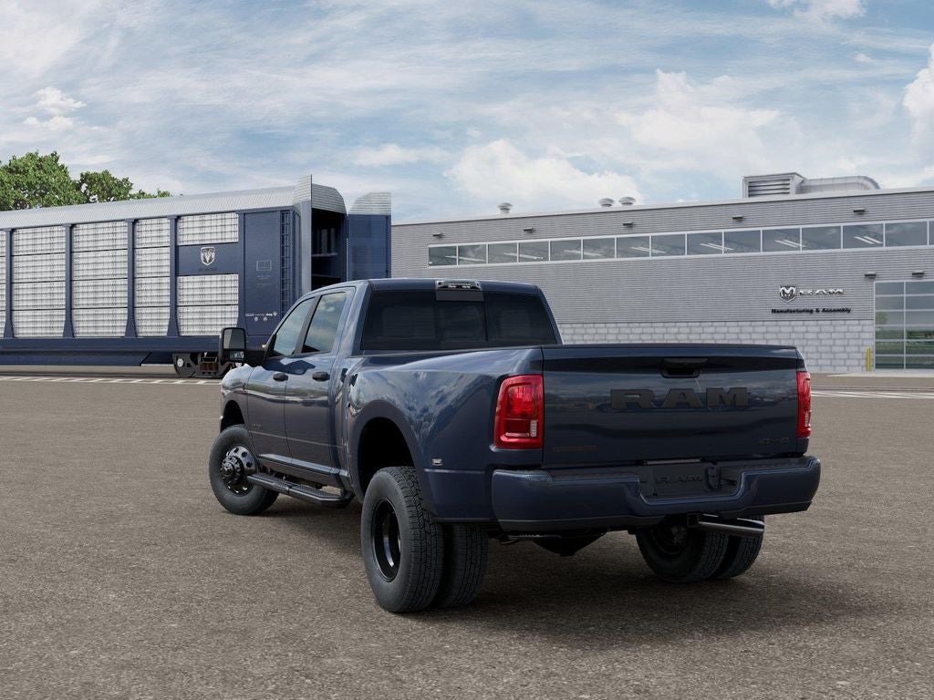 2026 RAM Ram 3500 RAM 3500 BIG HORN CREW CAB 4X4 8' BOX
