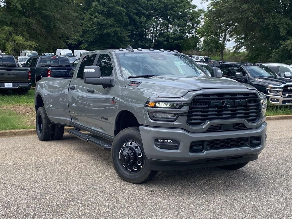 2026 RAM Ram 3500 RAM 3500 BIG HORN CREW CAB 4X4 8' BOX