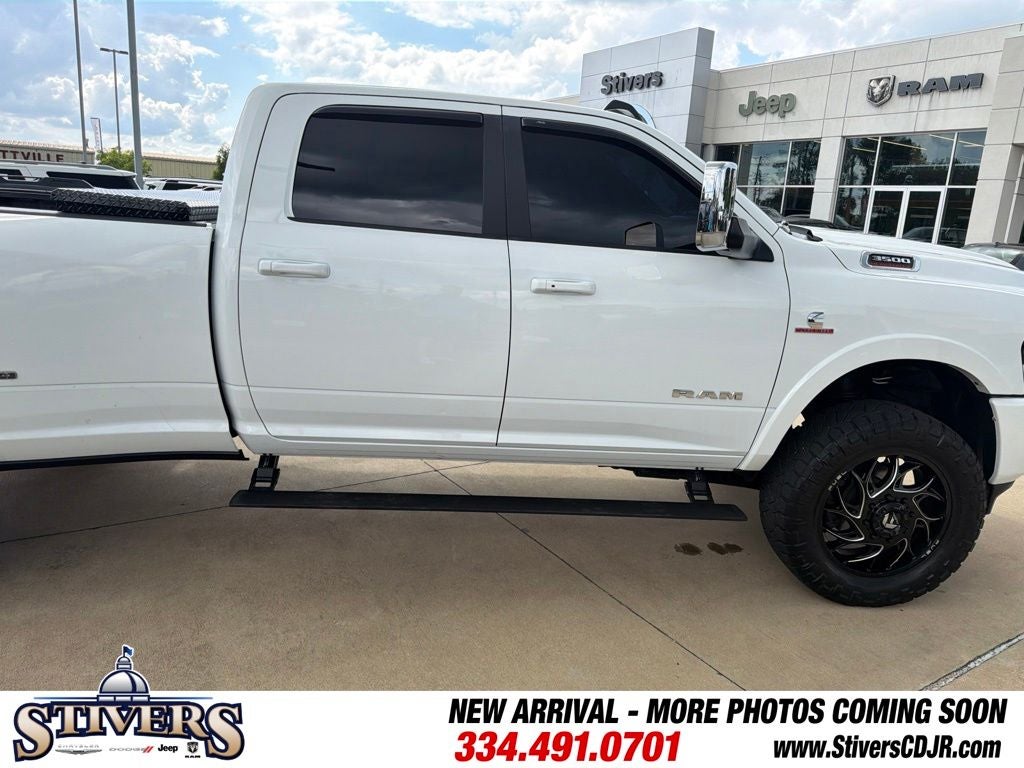 2022 RAM 3500 Laramie Crew Cab 4x4 8' Box