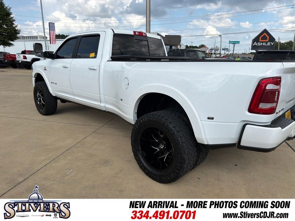 2022 RAM 3500 Laramie Crew Cab 4x4 8' Box