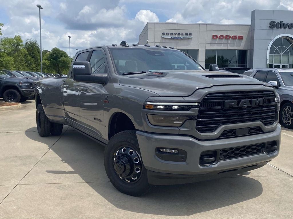 2026 RAM Ram 3500 RAM 3500 LARAMIE CREW CAB 4X4 8' BOX