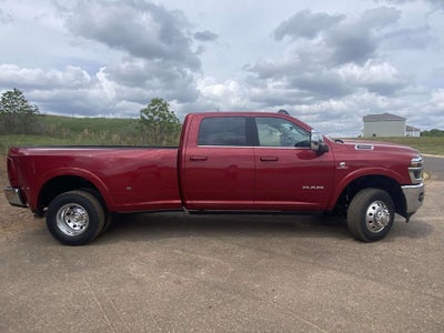 2026 RAM Ram 3500 RAM 3500 LIMITED LONGHORN CREW CAB 4X4 8' BOX