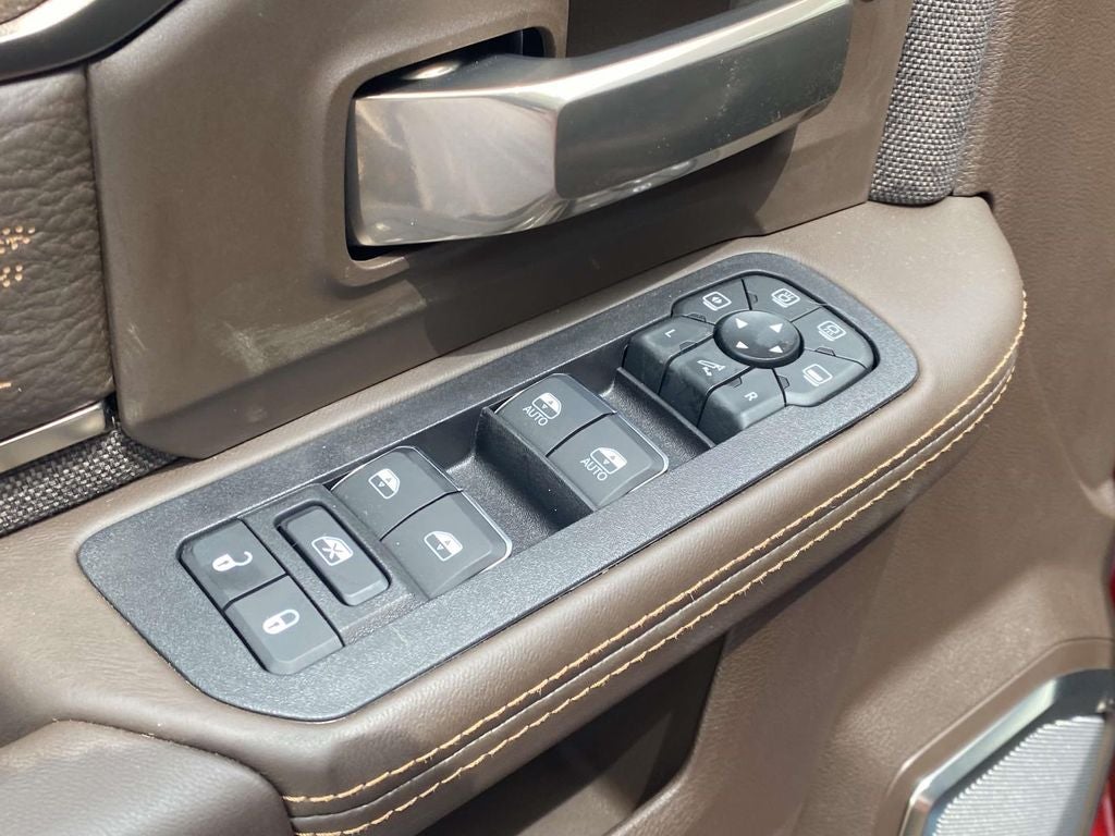 2026 RAM Ram 3500 RAM 3500 LIMITED LONGHORN CREW CAB 4X4 8' BOX