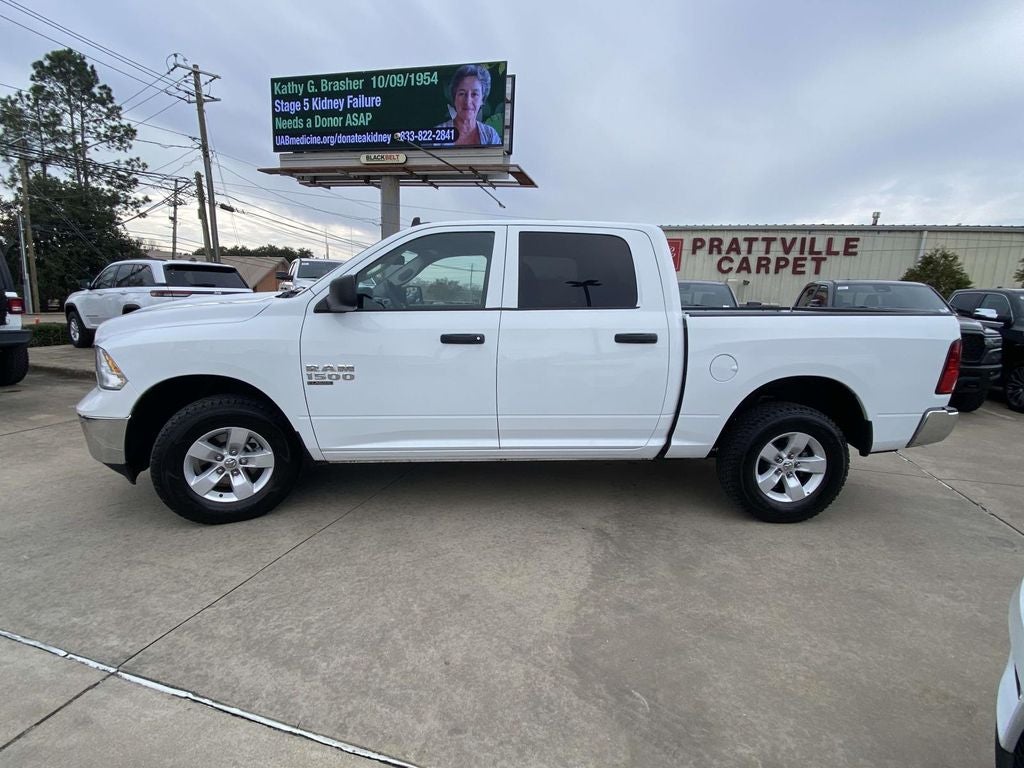 2023 RAM 1500 Classic SLT Crew Cab 4x4 5'7' Box