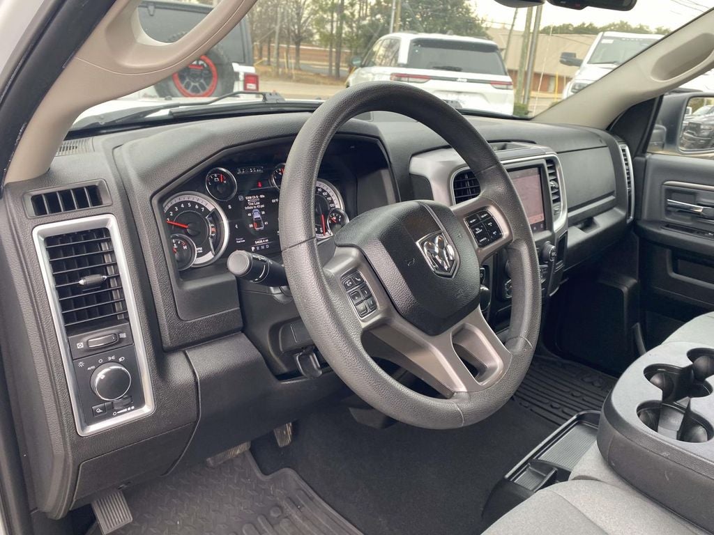 2023 RAM 1500 Classic SLT Crew Cab 4x4 5'7' Box