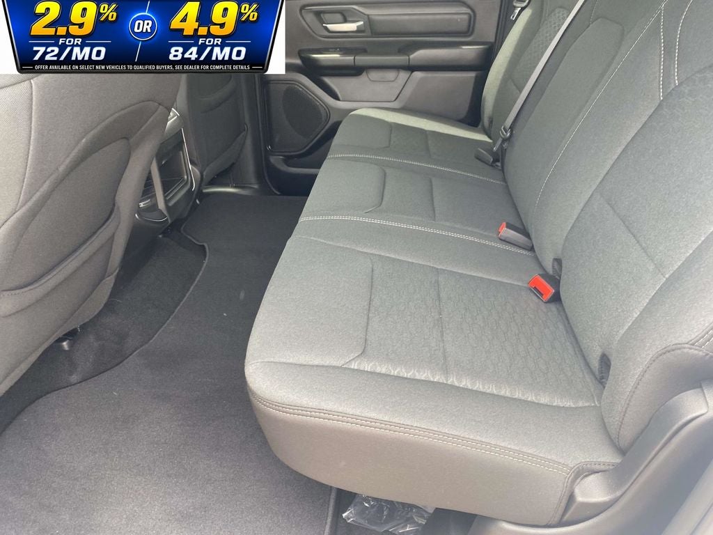 2026 RAM Ram 1500 RAM 1500 EXPRESS CREW CAB 4X4 5'7' BOX