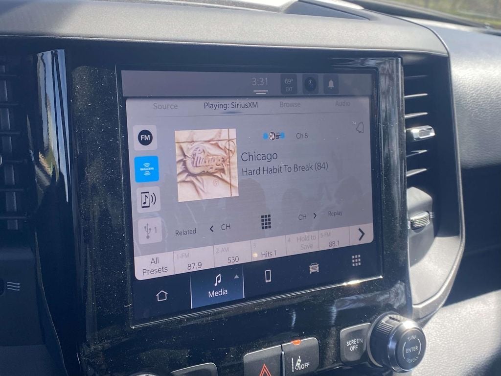 2026 RAM Ram 1500 RAM 1500 EXPRESS CREW CAB 4X4 5'7' BOX