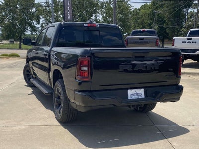 2026 RAM Ram 1500 RAM 1500 EXPRESS CREW CAB 4X4 5'7' BOX