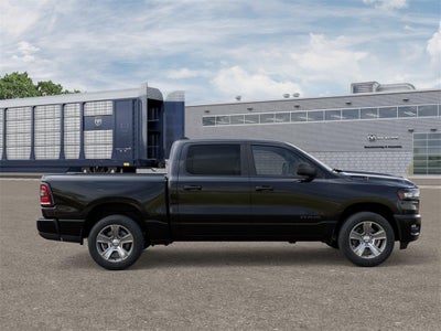 2026 RAM Ram 1500 RAM 1500 EXPRESS CREW CAB 4X4 5'7' BOX