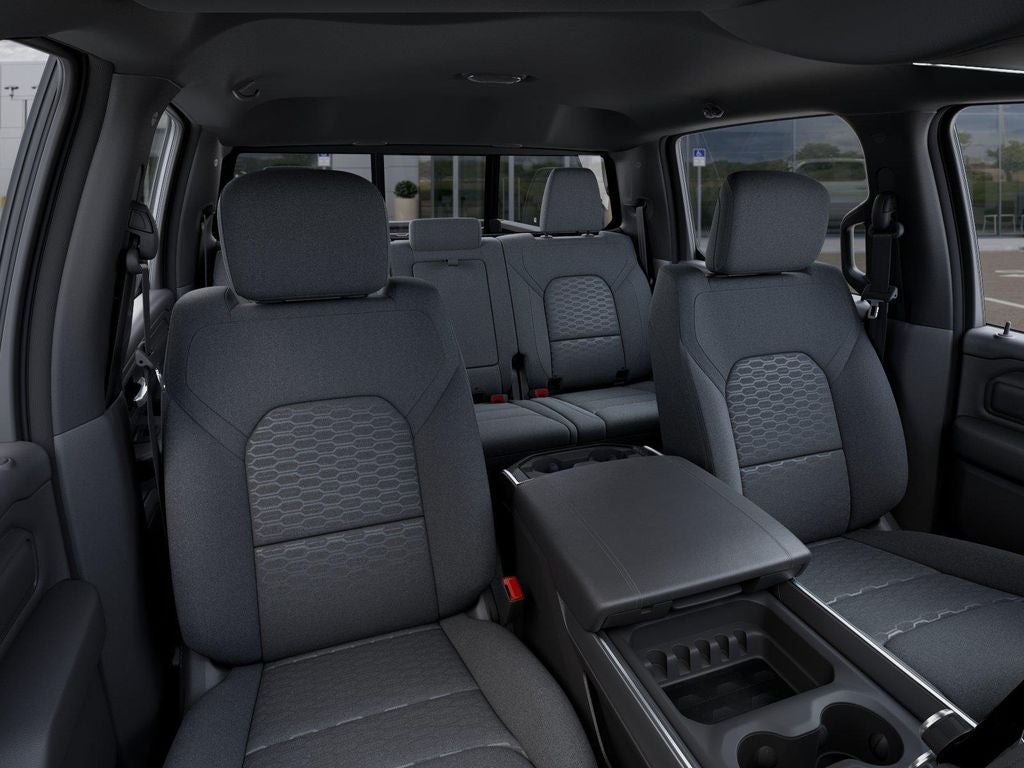 2026 RAM Ram 1500 RAM 1500 EXPRESS CREW CAB 4X4 5'7' BOX