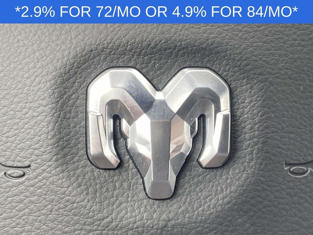 2026 RAM Ram 1500 RAM 1500 EXPRESS CREW CAB 4X4 5'7' BOX